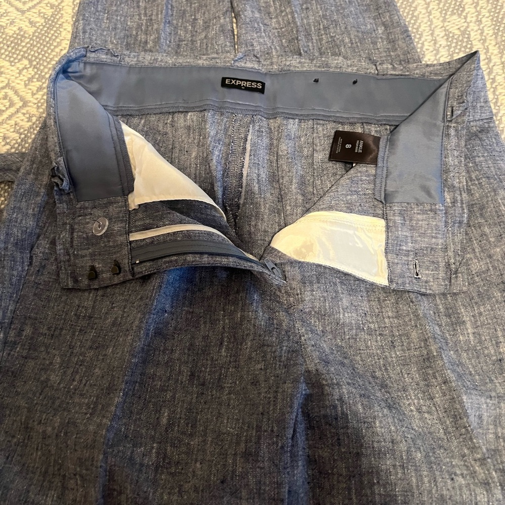 Express Pants Size 8 ankle Light blue